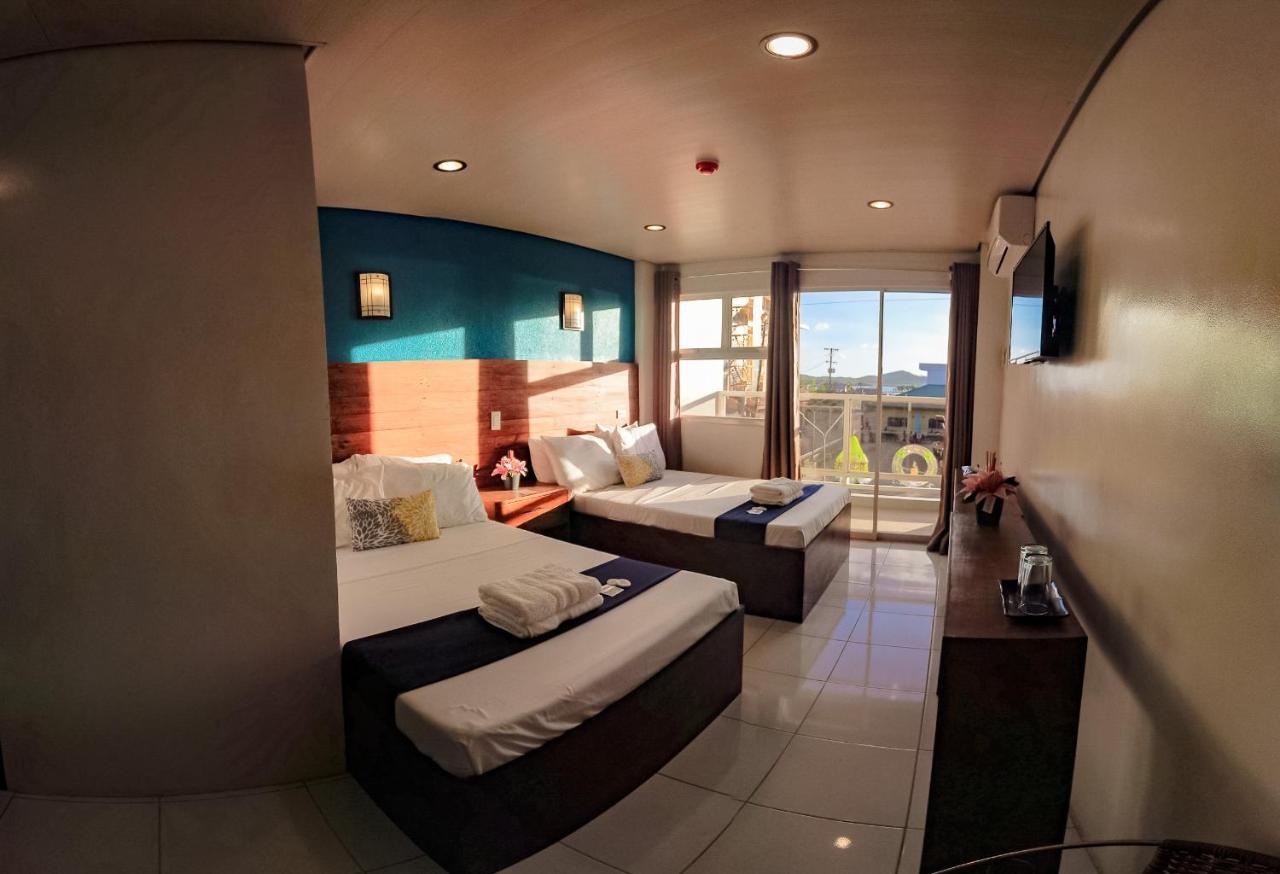 A&A Abe Bayfront Inn โกรอน ภายนอก รูปภาพ