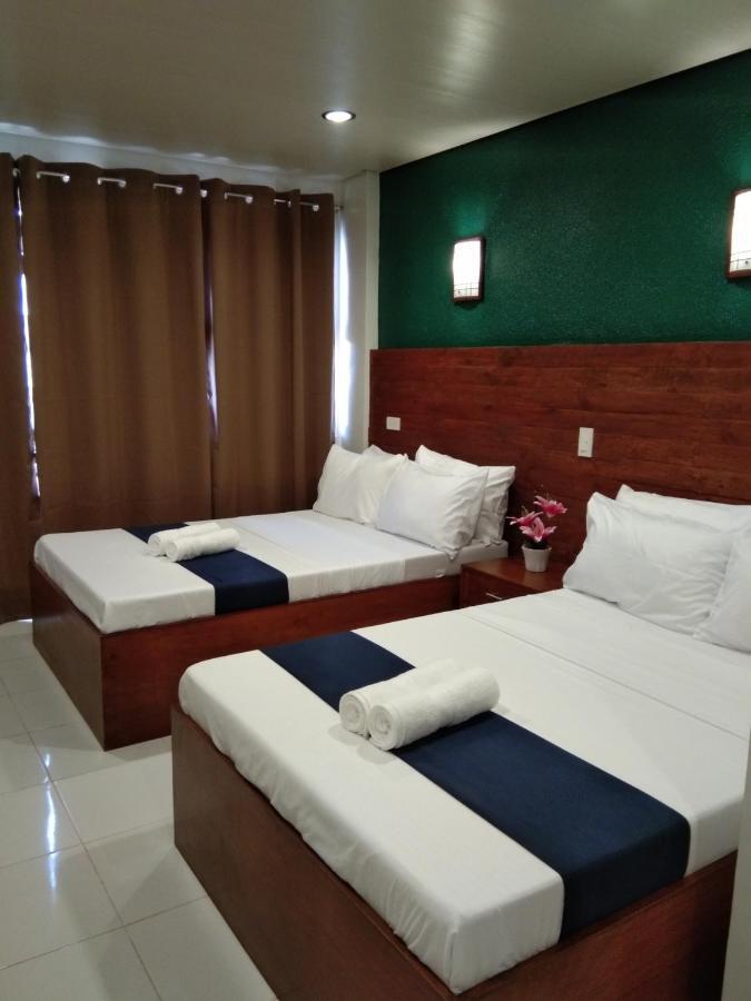 A&A Abe Bayfront Inn โกรอน ภายนอก รูปภาพ
